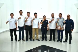 Walikota Serahkan SK Kepada Pejabat Pelaksana Tugas