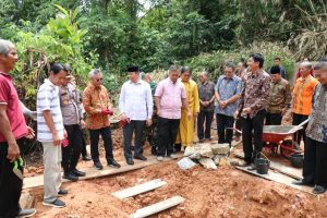Bupati Budiman Mulai Pembangunan Gereja Katolik Paroki Persiapan ST Yosep Malili
