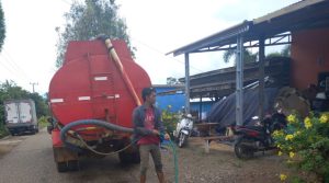 PT CLM Salurkan Air Bersih untuk Warga di Dusun Makarti Desa Harapan