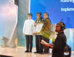 Luwu Timur Raih Penghargaan Pengawasan Kearsipan Tahun 2022