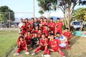 Bupati Budiman Apresiasi Turnamen Sepakbola U-16 Kajari Luwu Timur Cup I