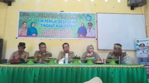 Tim Penilai KKS Luwu Timur Nilai Lomba Desa Sehat di Wotu