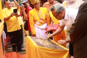 Bupati Budiman Hadir Peresmian Gedung Gereja Toraja Jemaat Buyuntana Klasis Kalaena