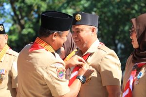 Hari Pramuka ke-62, Bupati Luwu Timur Terima Penghargaan Kwarnas