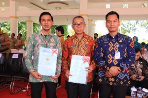 Hadiri Hantaru 2023, Sekda Luwu Timur Terima Sertifikat Aset Daerah