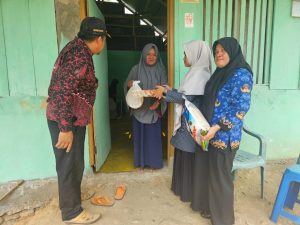 Jumat Berkah Sasar Warga Kelurahan Malili dan Puncak Indah Pekan 114