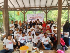 Patut Dicontoh, Reuni PNS Angkatan 2023 Dengan Bagi Sembako