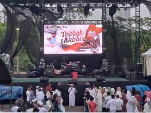 Tabligh Akbar HJL ke-756 dan HPRL ke-78 di Luwu Timur, Ustad Udjae Ajak Jaga Persatuan