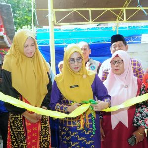 Sufriaty Resmikan PAUD Islam Al-Fazza di Tomoni