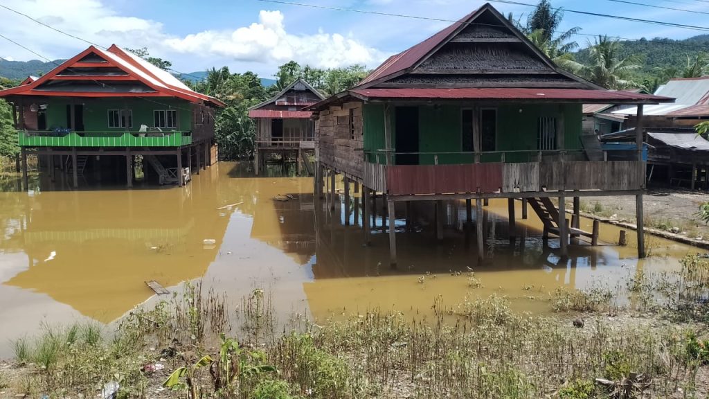 Banjir Mulai Surut di Laskap, Kades Minta Perahu Karet Disiagakan