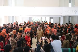 Bupati Budiman Bahas Karakter Wija To Luwu di Seminar Budaya Tana Luwu HJL dan HPRL 2024