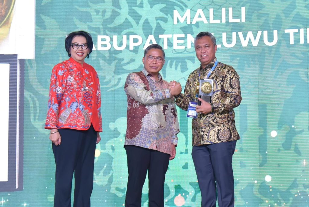 Luwu Timur Raih Penghargaan Adipura ke-8