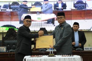 Bupati Budiman Bahas Ranperda Soal Narkoba di DPRD Luwu Timur