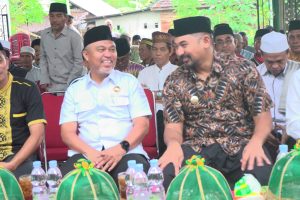 Budiman dan Akbar Safari Ramadhan di Tomoni Timur