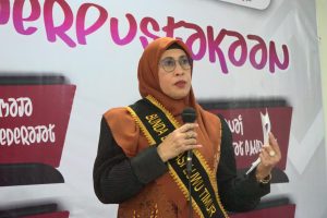 Bunda Literasi Sufriaty: Support Anak Kita Mencari Ilmu Pengetahuan