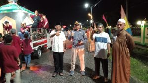 Camat Tomoni Timur Lepas Pawai Idul Adha di Desa Purwosari