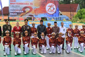 Sekda Bahri Suli Peringati HUT Bhayangkara ke-78 di Polres Luwu Timur