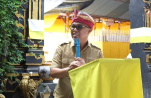 Bupati Hadir Upacara Padhiksan Apodgala Dwi Jati Maha Gotra Pasek Sanak Sapta RSI