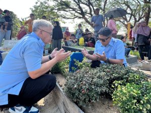 Isrullah Achmad-Usman Sadik Ziarah ke Makam Majid Tahir Tokoh Pemekaran Luwu Timur