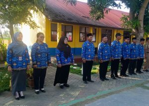 Camat Tomoni Timur Ingatkan Aparatur Pemerintah Pentingnya Kerja Ikhlas