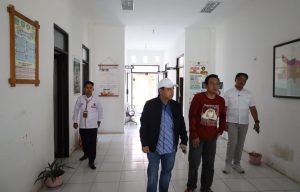 Pjs Bupati Jayadi Nas Kaget Saat Sidak Kantor Camat Wotu