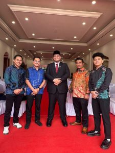 Pelantikan DPR RI, Putra Usman Sadik Bangga dan Menaruh Harapan Ke Andi Amar Ma’ruf Sulaiman