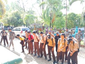 Satpol PP Luwu Timur Aktif Cari Pelajar Bolos Sekolah