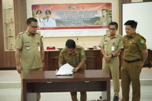 Bapelitbangda Luwu Timur Musnahkan 1.065 Arsip Inaktif Retensi di Bawah 10 Tahun