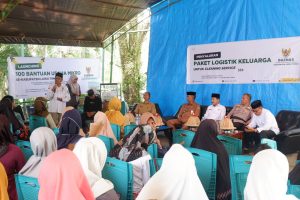 Staf Ahli Ekonomi dan Keuangan Luwu Timur Resmikan Penyaluran Bantuan BAZNAS