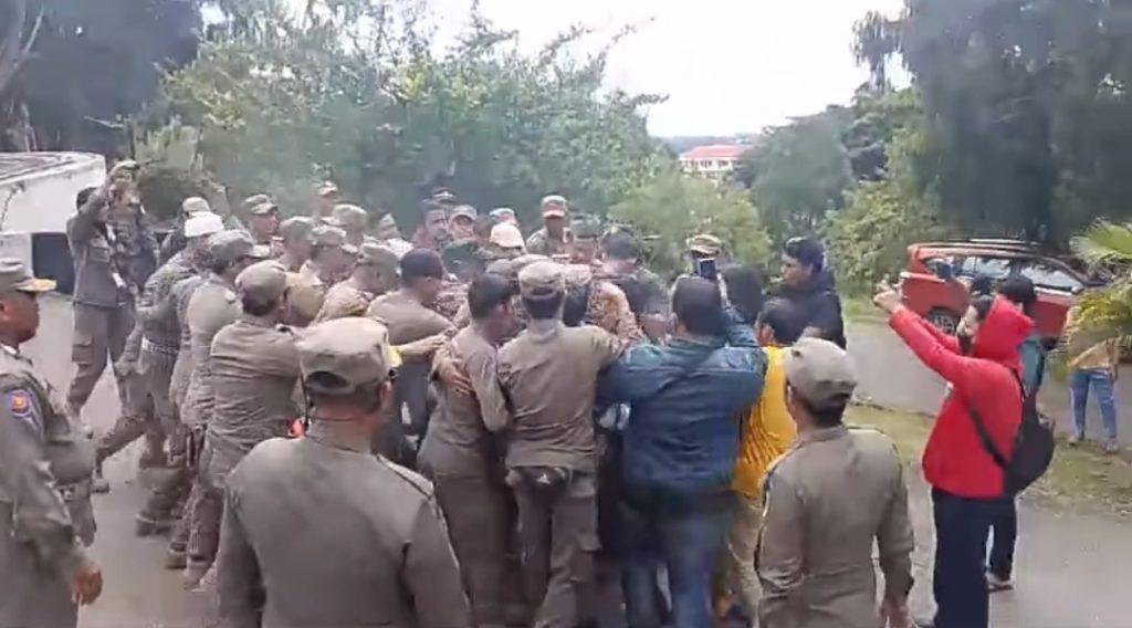 Masyarakat Asosiasi Pengusaha UMKM Luwu Timur ‘Melawan’ Digempur Ritel Modern