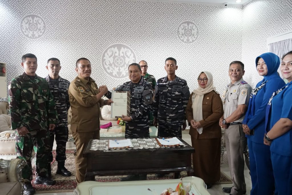 Danlantamal VI Makassar Silaturahmi dengan Bupati Luwu Timur, Bahas Potensi Hingga Peluang Investor