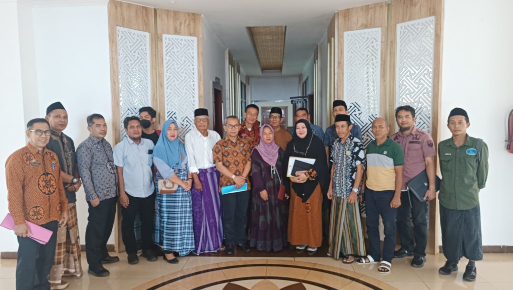 24, 43 Hektare Hutan Adat Masuk IUP, Masyarakat Adat Cerekang Tolak Perusahaan Tambang PT PUL