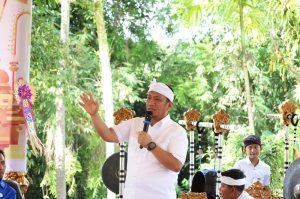 Irwan Bachri Syam Hadiri Piodalan di Sorowako