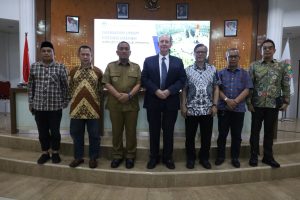 Bupati Luwu Timur Bertemu Calon Investor Sektor Energi dan Pangan