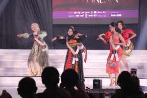 Dokter Ani Nurbani Semangati Kontestan Asal Luwu Timur di Ajang Putri Otonomi Indonesia