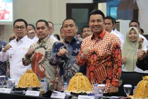 Bupati Luwu Timur Bahas Pertumbuhan Ekonomi di High Level Meeting BI dan Pemprov Sulsel