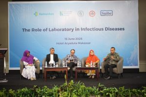 Direktur RSUD I La Galigo Luwu Timur Jadi Pembicara Dalam Seminar The Role of Laboratory in Infection Disease