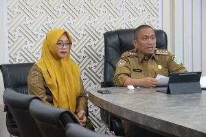 Bupati Irwan dan Wabup Puspawati Webinar Internasional Nurses Day 2025