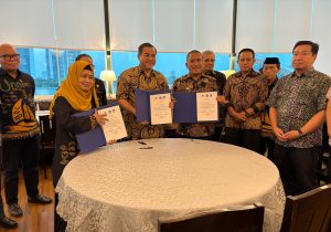 Bupati Luwu Timur Mau Dirikan Sekolah Unggulan Pintar Berbakat Kerjasama USIM Malaysia dan UMI Makassar