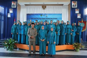 Dokter Ani Lantik Ketua dan Pengurus PKK 3 Kecamatan