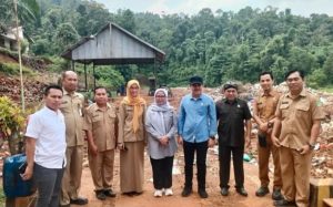 Pimpinan dan Anggota Komisi III DPRD Luwu Timur Cek Kelayakan TPA Burau dan Ussu