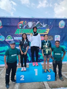 Nadya Chumaera Azzahra Kembali Sabet Emas, Kali Ini di Kejuaraan Renang Athirah Cup III