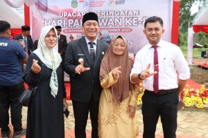 Hari Pahlawan di Luwu Timur, Janda Veteran Diberi Santunan