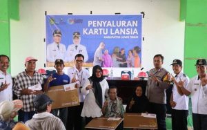 Ujicoba, Kartu Lutim Lansia Bantu 221 Orang Tua di Tomoni Timur