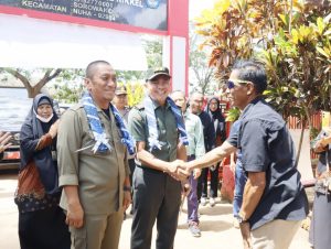 Bareng Dandim 1403 Palopo, Bupati Irwan Resmikan Gedung Peasa Aroa