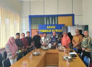 Kunker di Kanwil Kemenag Sulsel, Komisi 1 DPRD Luwu Timur Bahas Program PHTC