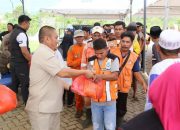 IBAS-Puspa Bagi Paket Lebaran ke Petugas Kebersihan Jelang Idulfitri 1447 Hijriah