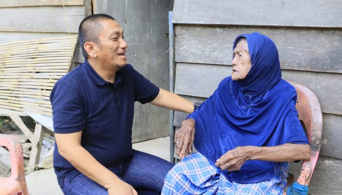 Jahira 102 Tahun dan Rumah Reotnya di Kalaena