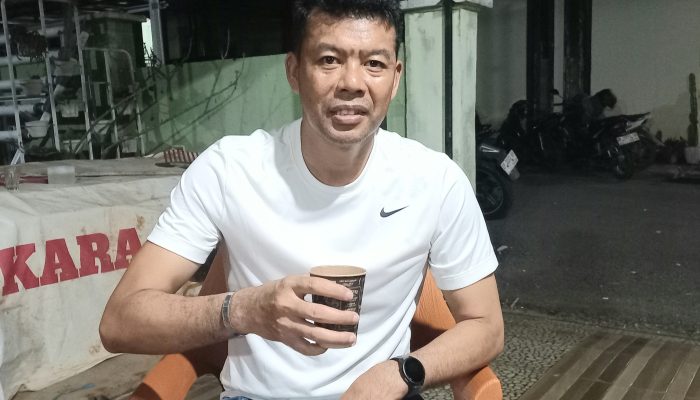 Silaturahmi Ala Domino Sarabba AKP Sarifuddin Sebelum Tugas di Toraja