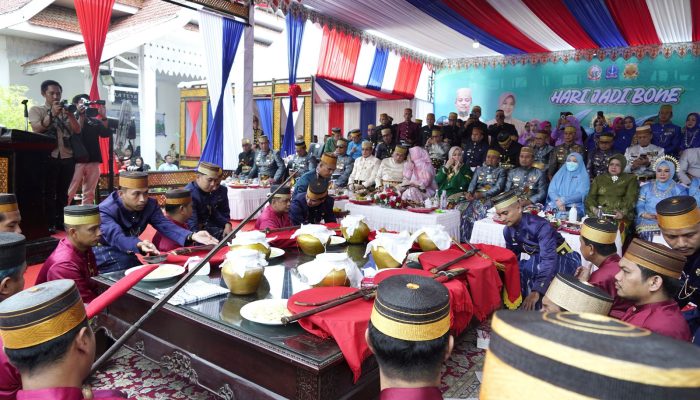 Kepala OPD Luwu Timur Meriahkan Puncak Hari Jadi Bone ke-696